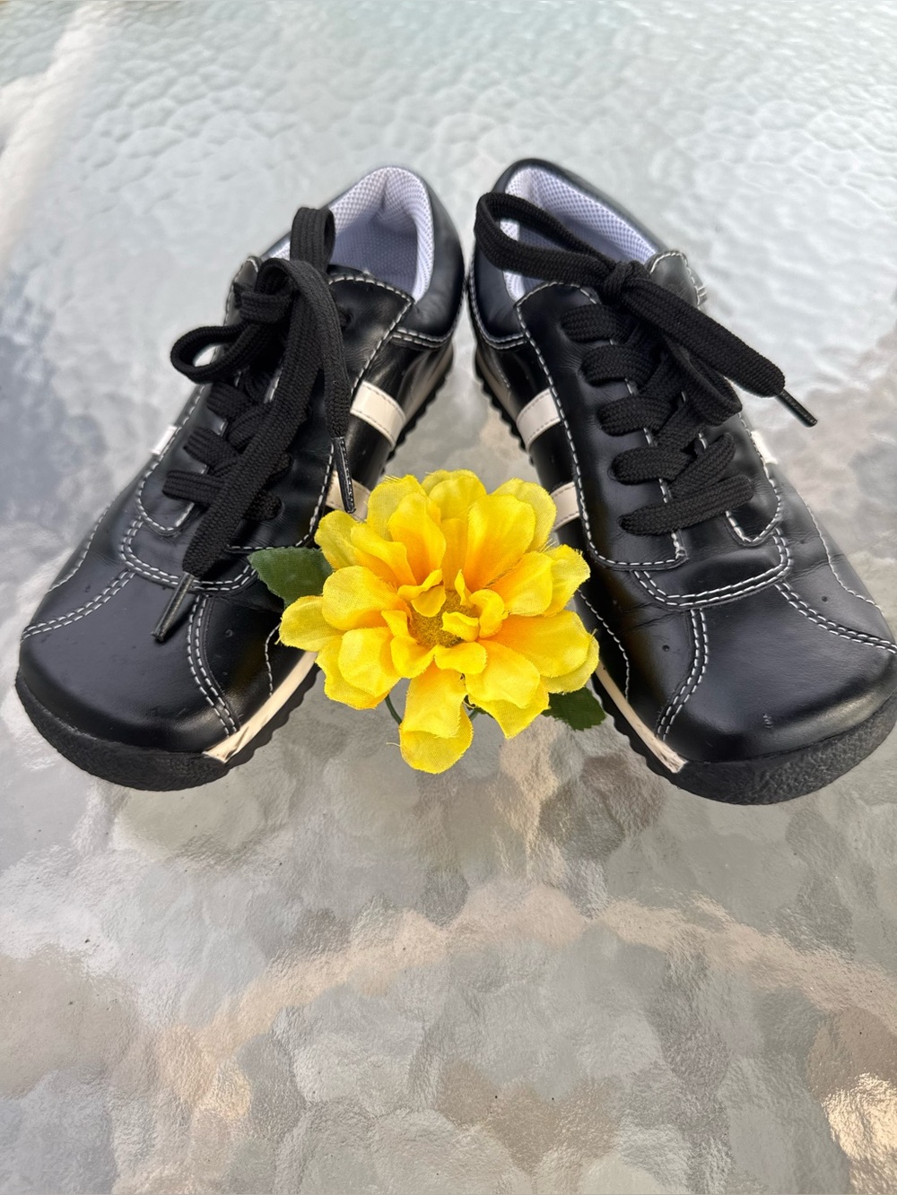 🖤Steve Madden Spartann Black Leather Retro Sneakers Size 6